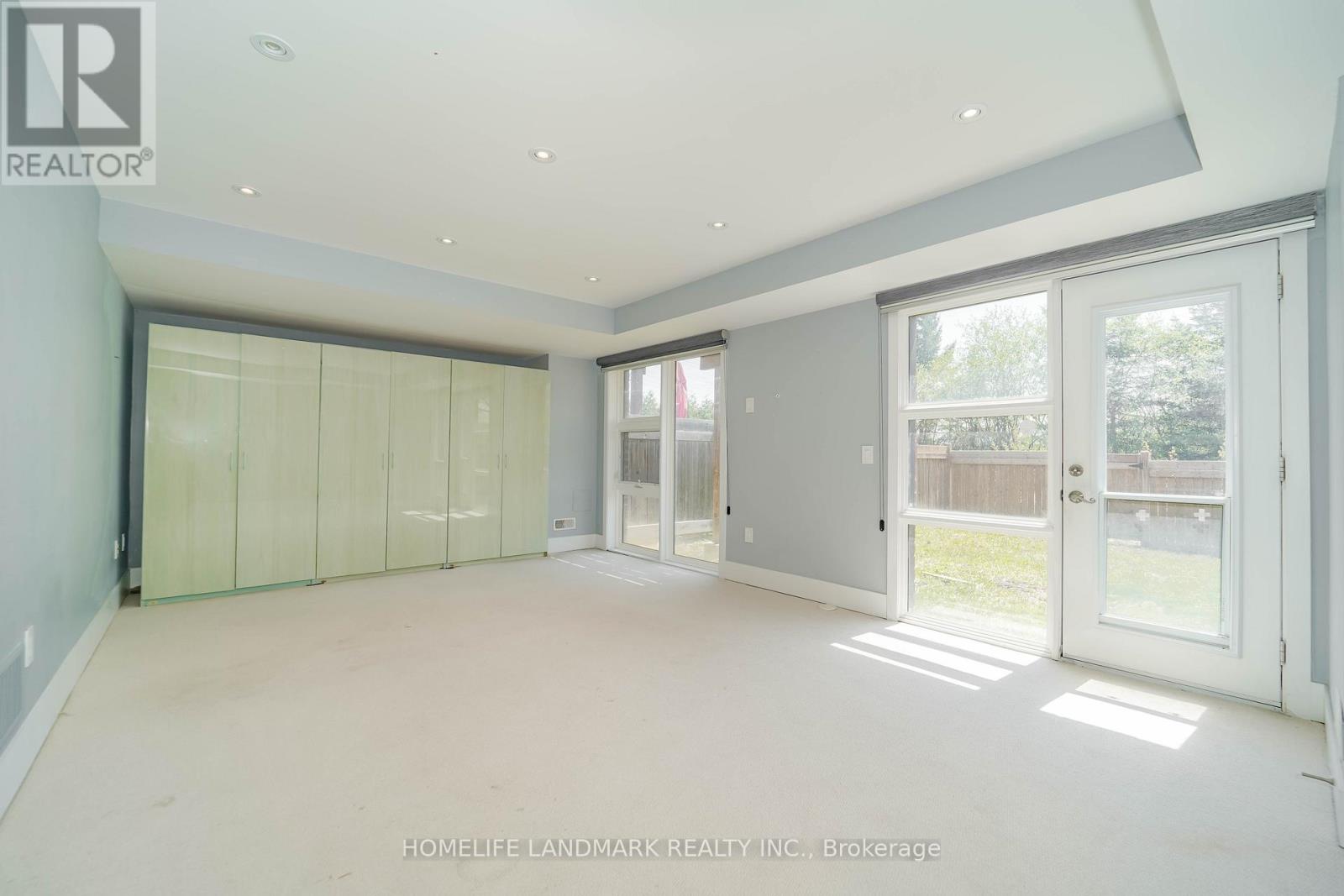 8 Crestridge Drive, Vaughan, Ontario  L4J 0K1 - Photo 12 - N12452197