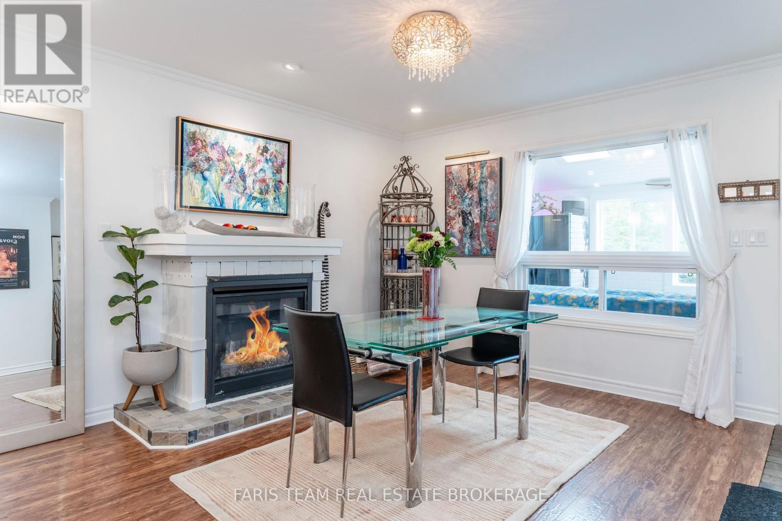 83 King Road, Tay, Ontario  L0K 2C0 - Photo 8 - S12428674