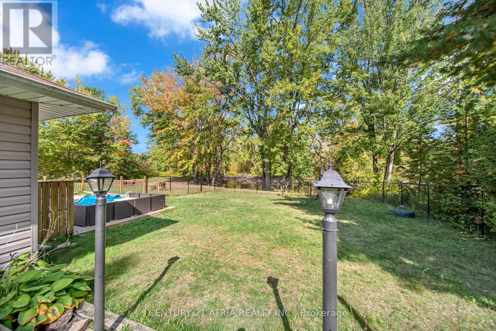 14 Young Street, Kawartha Lakes, Ontario  L0K 1W0 - Photo 30 - X12445807