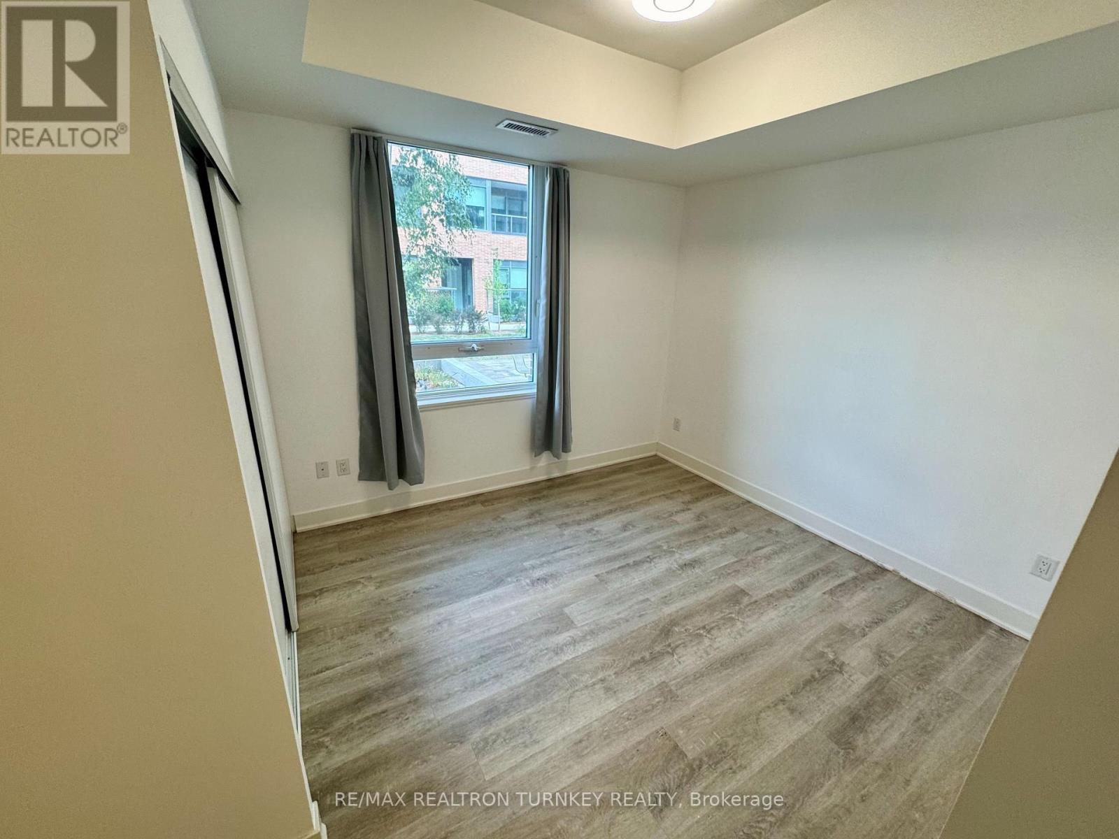 018 - 185 Deerfield Road, Newmarket, Ontario  L3Y 0G7 - Photo 29 - N12452292