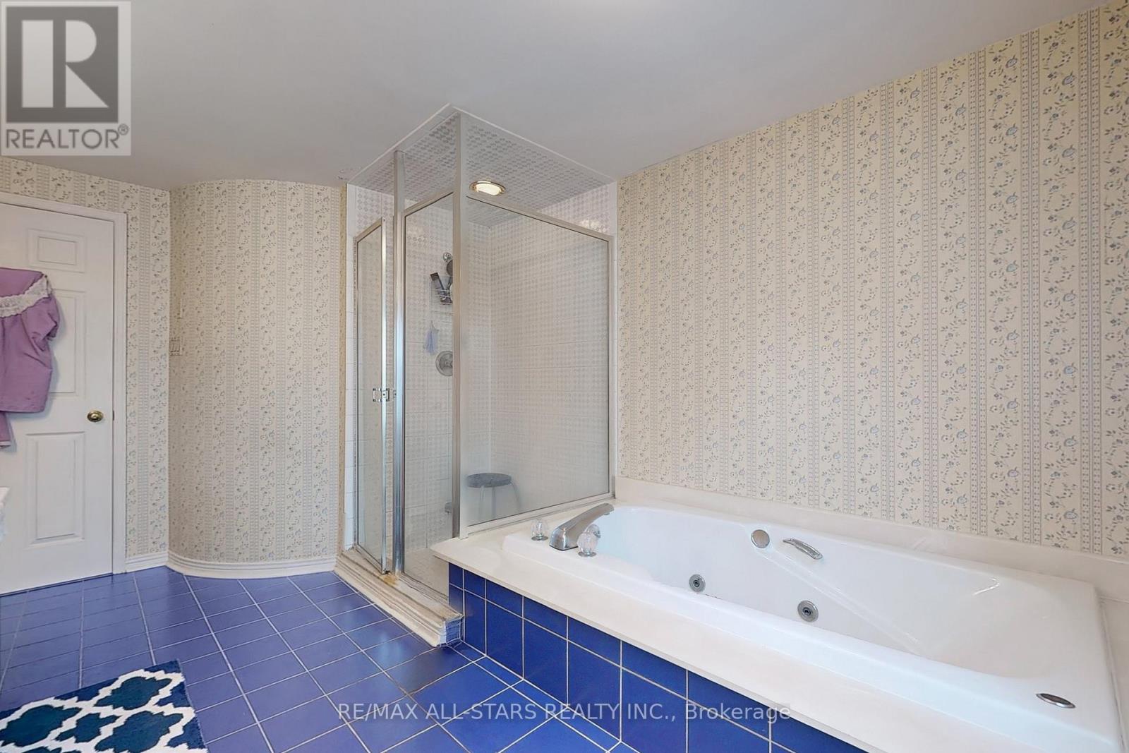 82 Waterbridge Lane, Markham, Ontario  L3R 8V4 - Photo 26 - N12452293