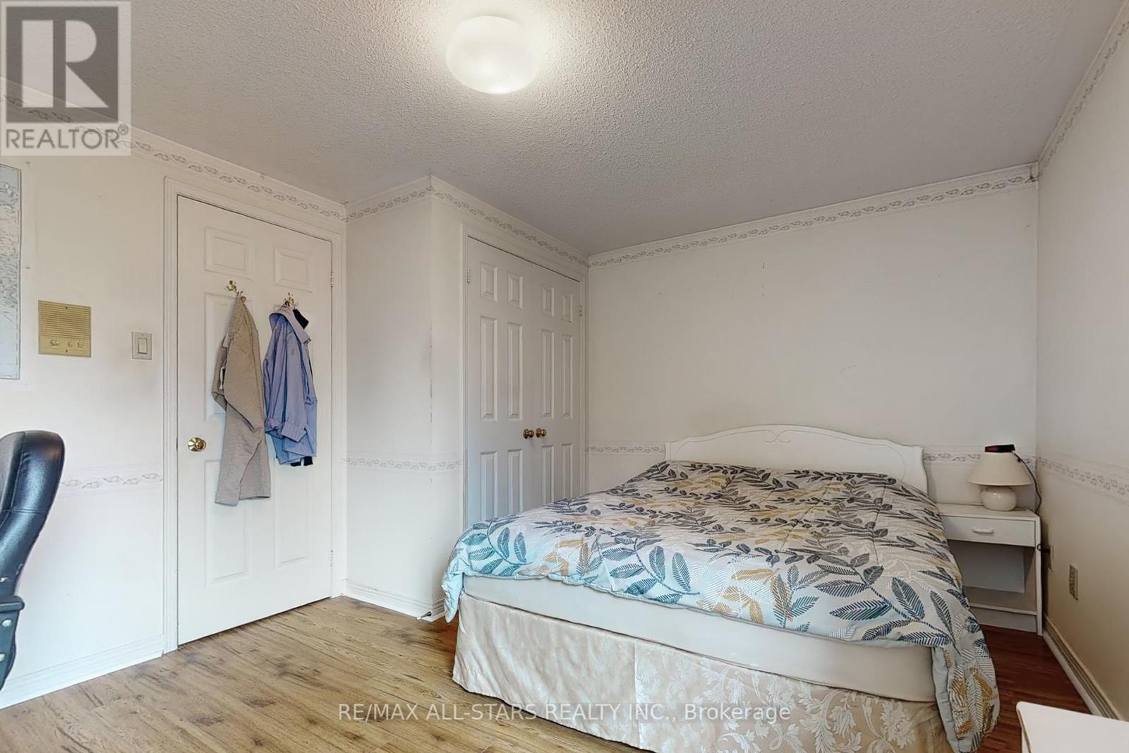 82 Waterbridge Lane, Markham, Ontario  L3R 8V4 - Photo 28 - N12452293