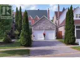 82 WATERBRIDGE LANE, Markham, Ontario