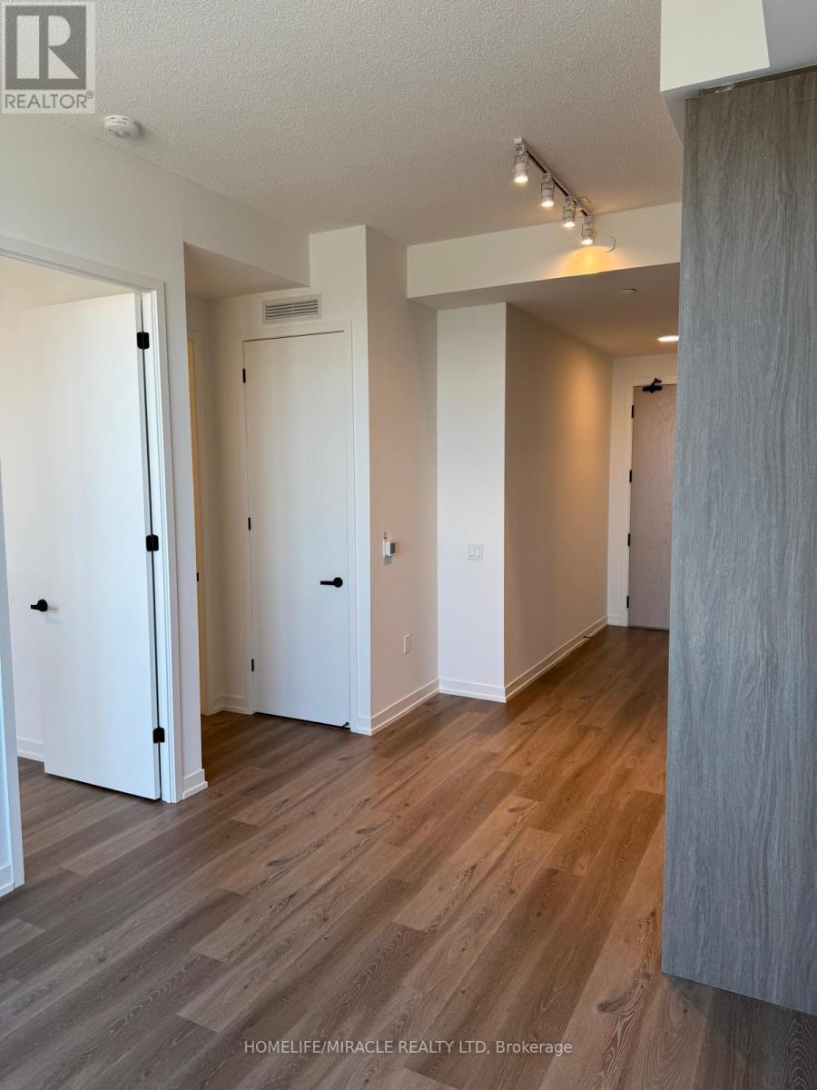 4307 - 28 Interchange Way, Vaughan, Ontario  L4K 0P8 - Photo 5 - N12452303
