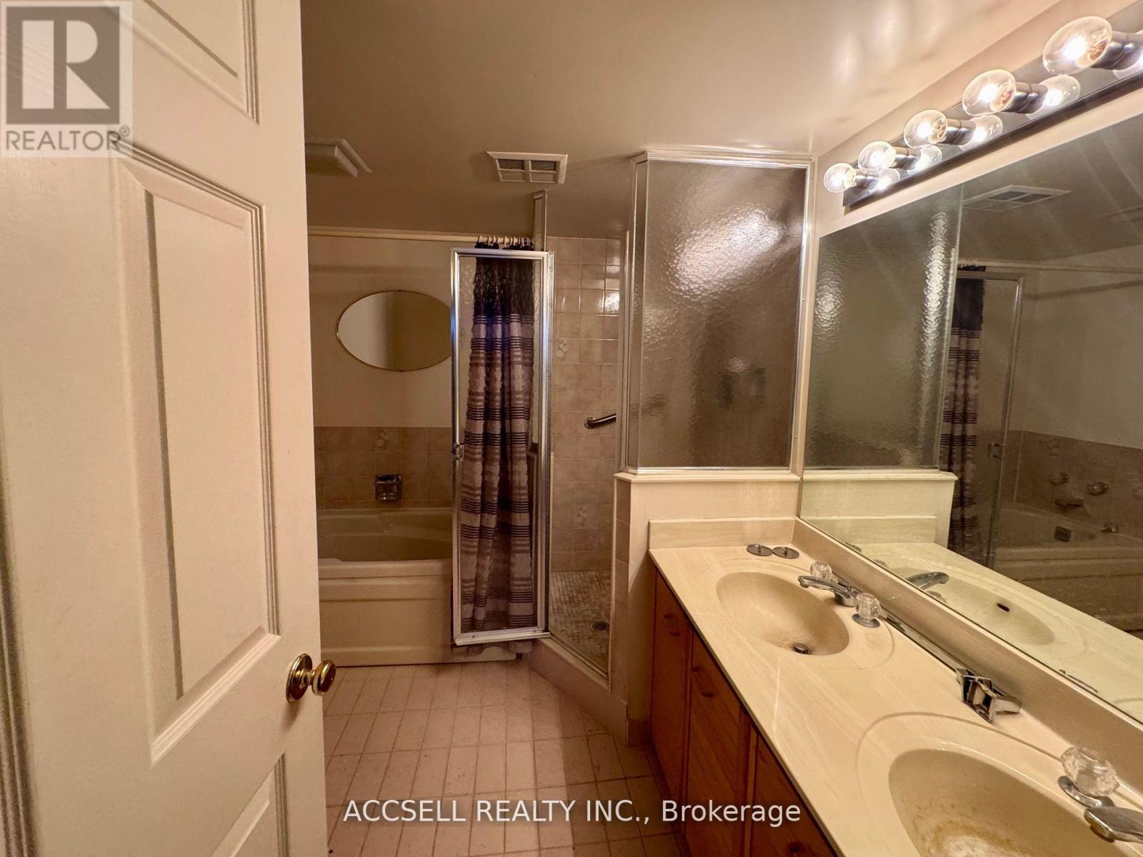522 - 25 Austin Drive, Markham, Ontario  L3R 8H4 - Photo 15 - N12452309