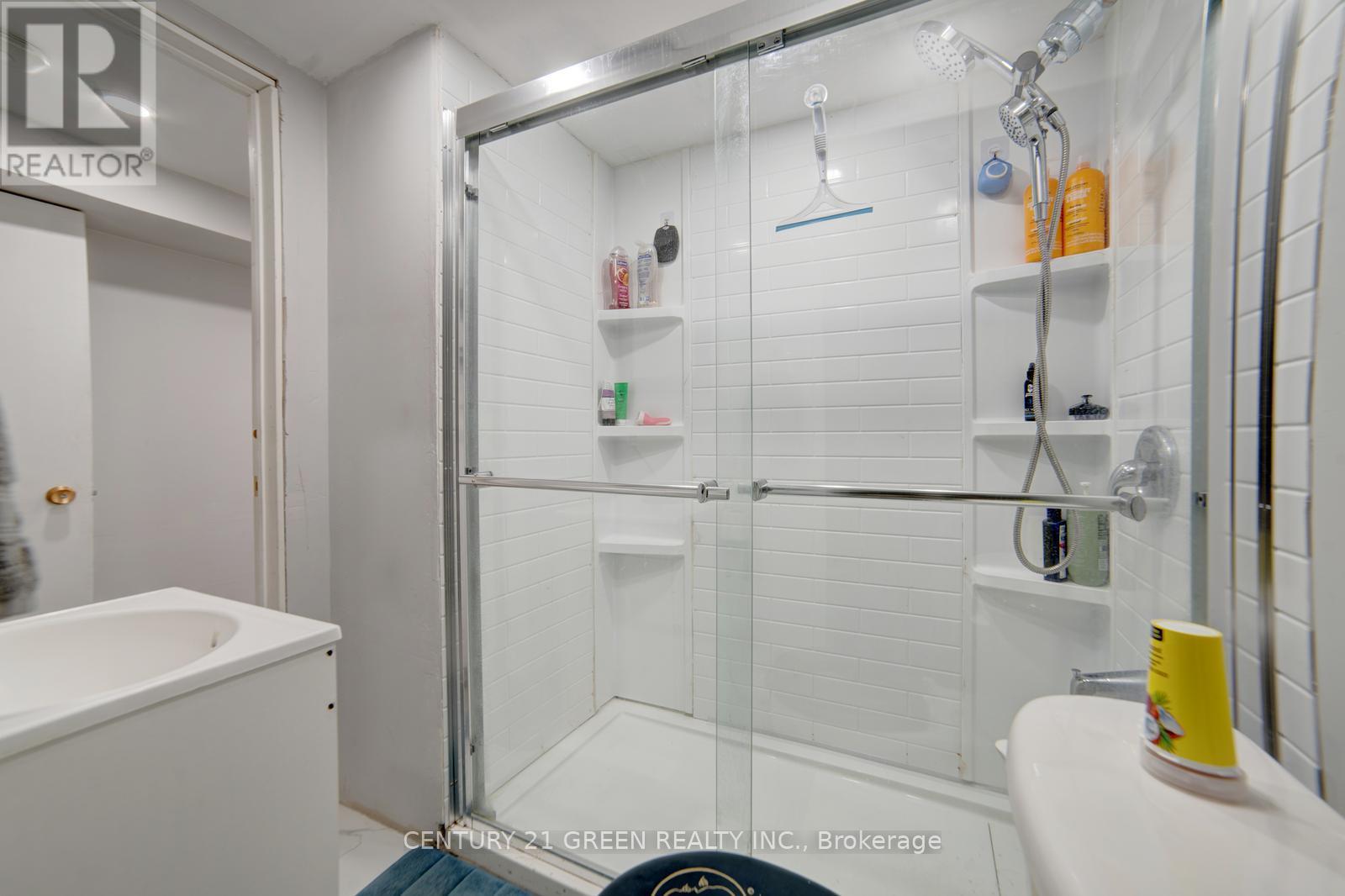 1676 Holley Crescent, Cambridge, Ontario  N3H 2S5 - Photo 26 - X12451924