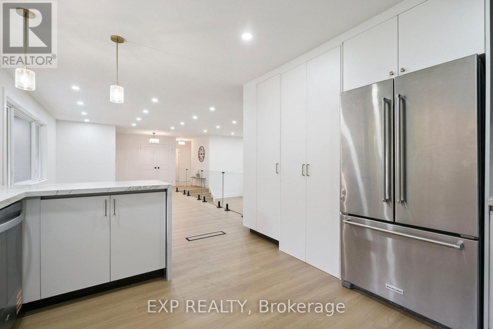 1083 Line 15 N, Oro-Medonte, Ontario  L3V 8J1 - Photo 11 - S12452236