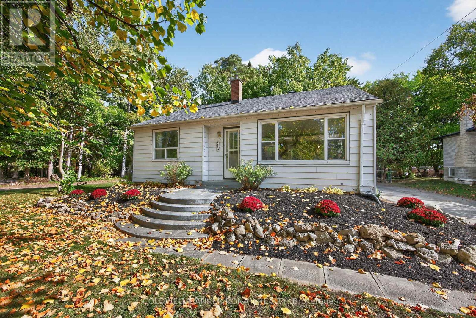 223 Louisa Street, Clearview, Ontario  L0M 1S0 - Photo 1 - S12452249