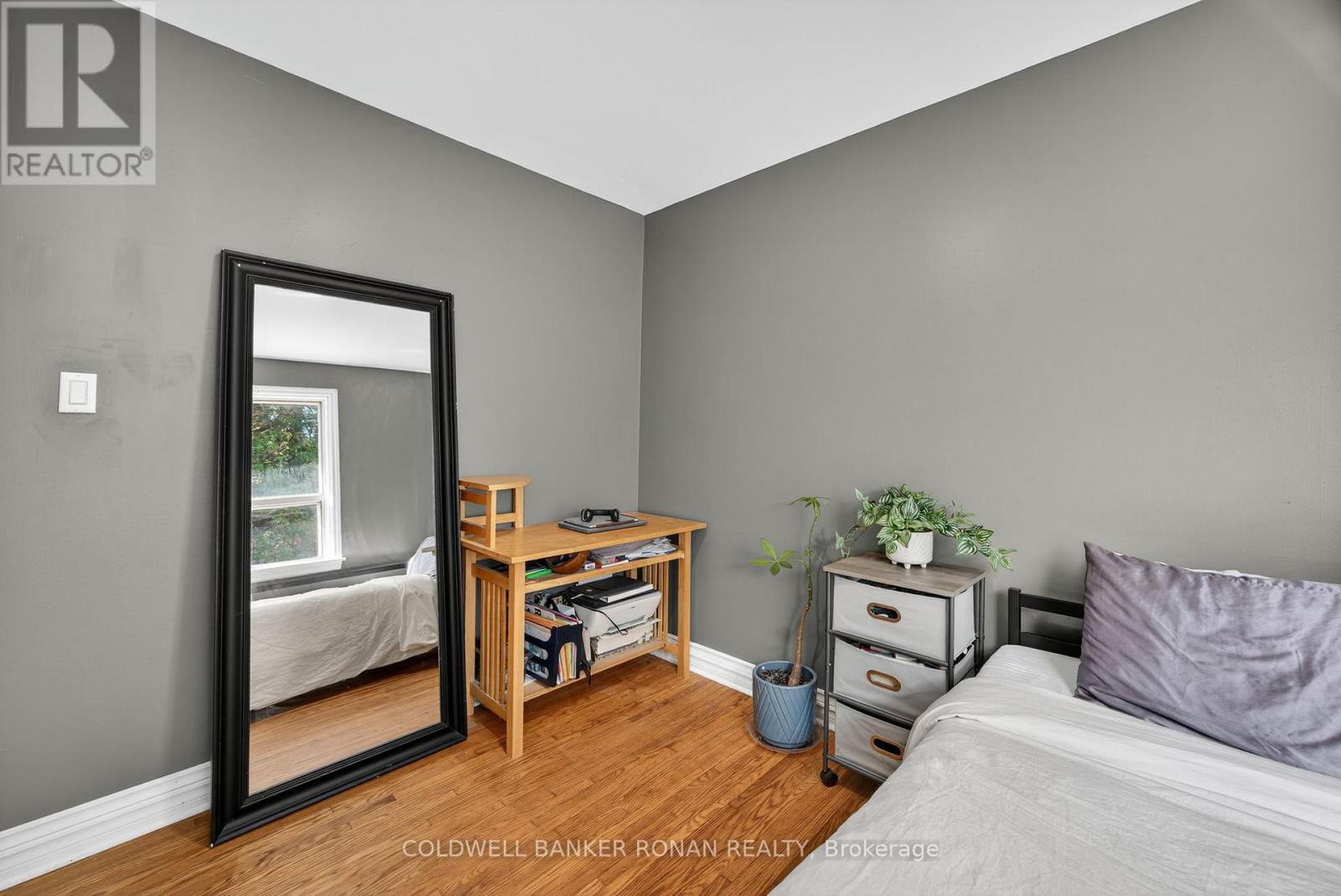 223 Louisa Street, Clearview, Ontario  L0M 1S0 - Photo 23 - S12452249