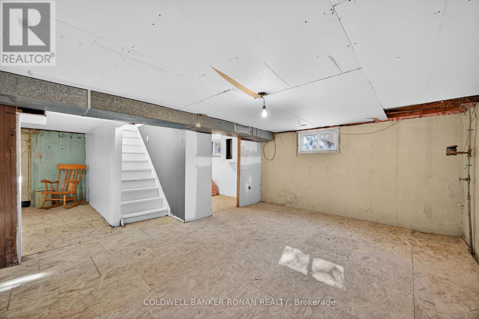 223 Louisa Street, Clearview, Ontario  L0M 1S0 - Photo 26 - S12452249