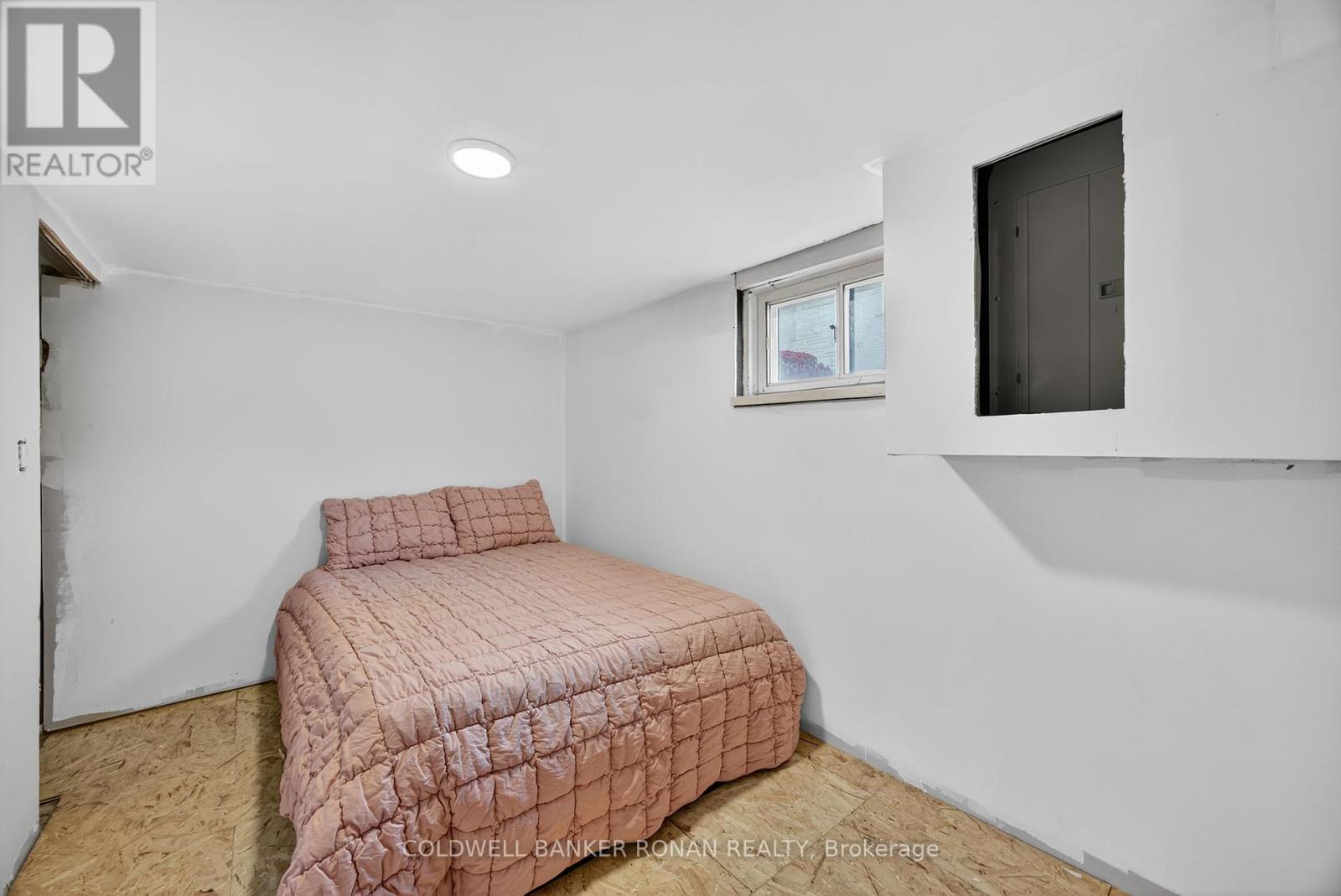 223 Louisa Street, Clearview, Ontario  L0M 1S0 - Photo 28 - S12452249