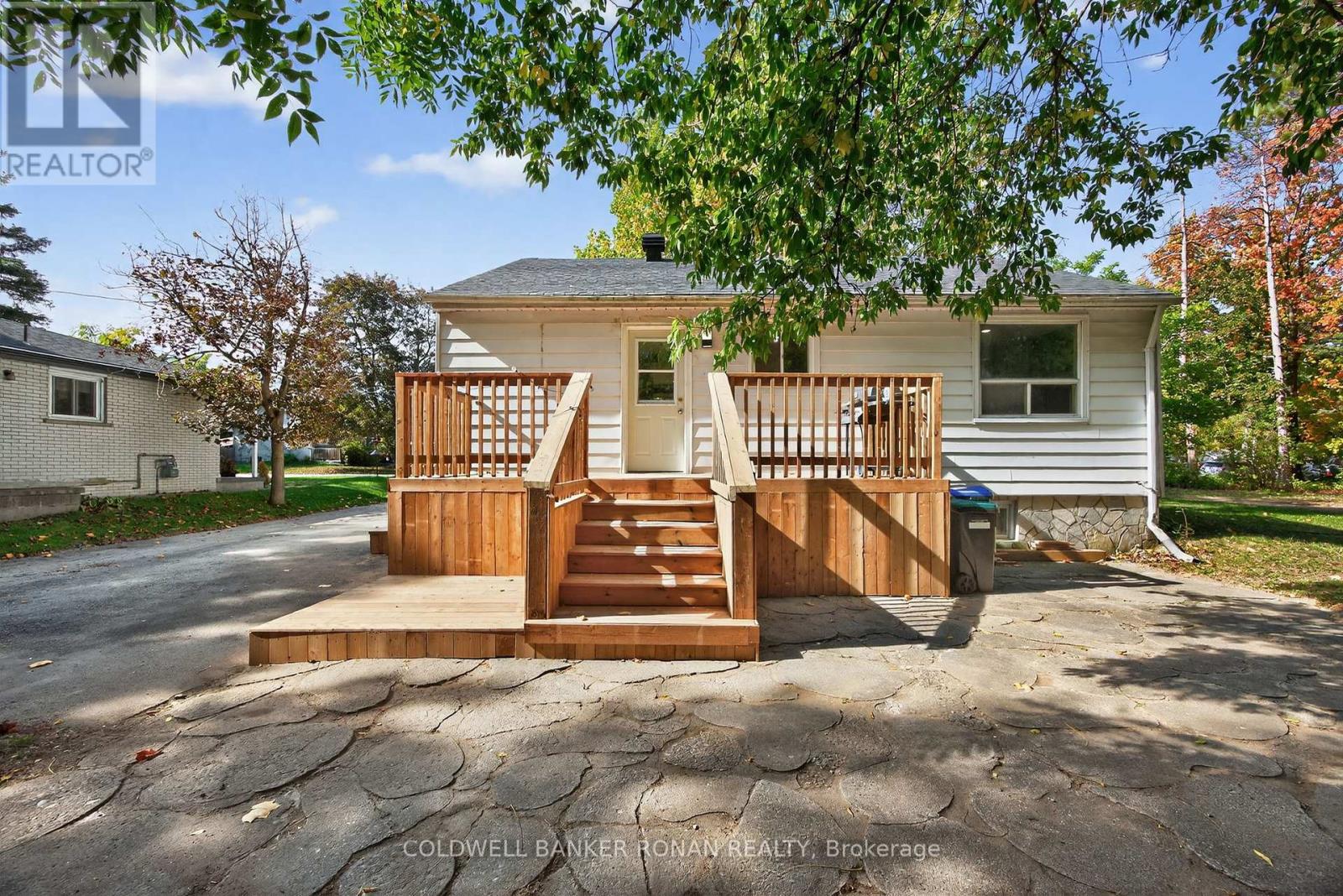 223 Louisa Street, Clearview, Ontario  L0M 1S0 - Photo 31 - S12452249