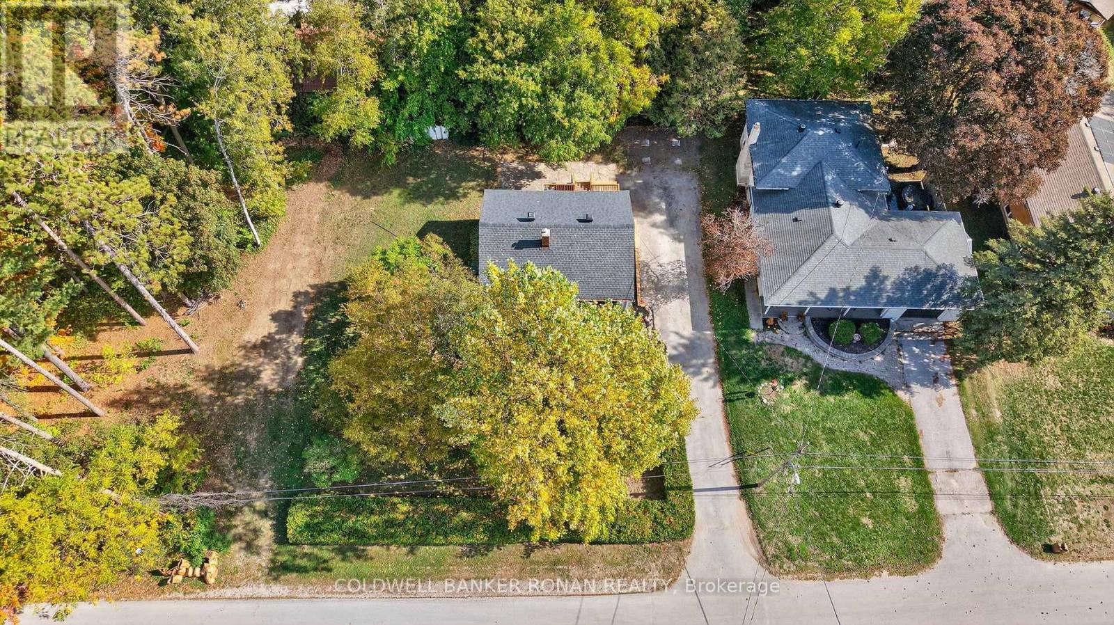 223 Louisa Street, Clearview, Ontario  L0M 1S0 - Photo 33 - S12452249
