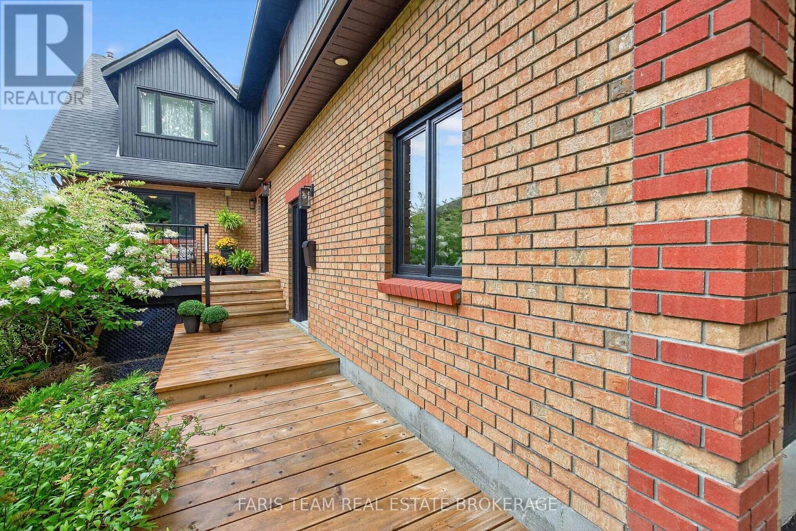 238 Robins Point Road, Tay, Ontario  L0K 2A0 - Photo 6 - S12452288