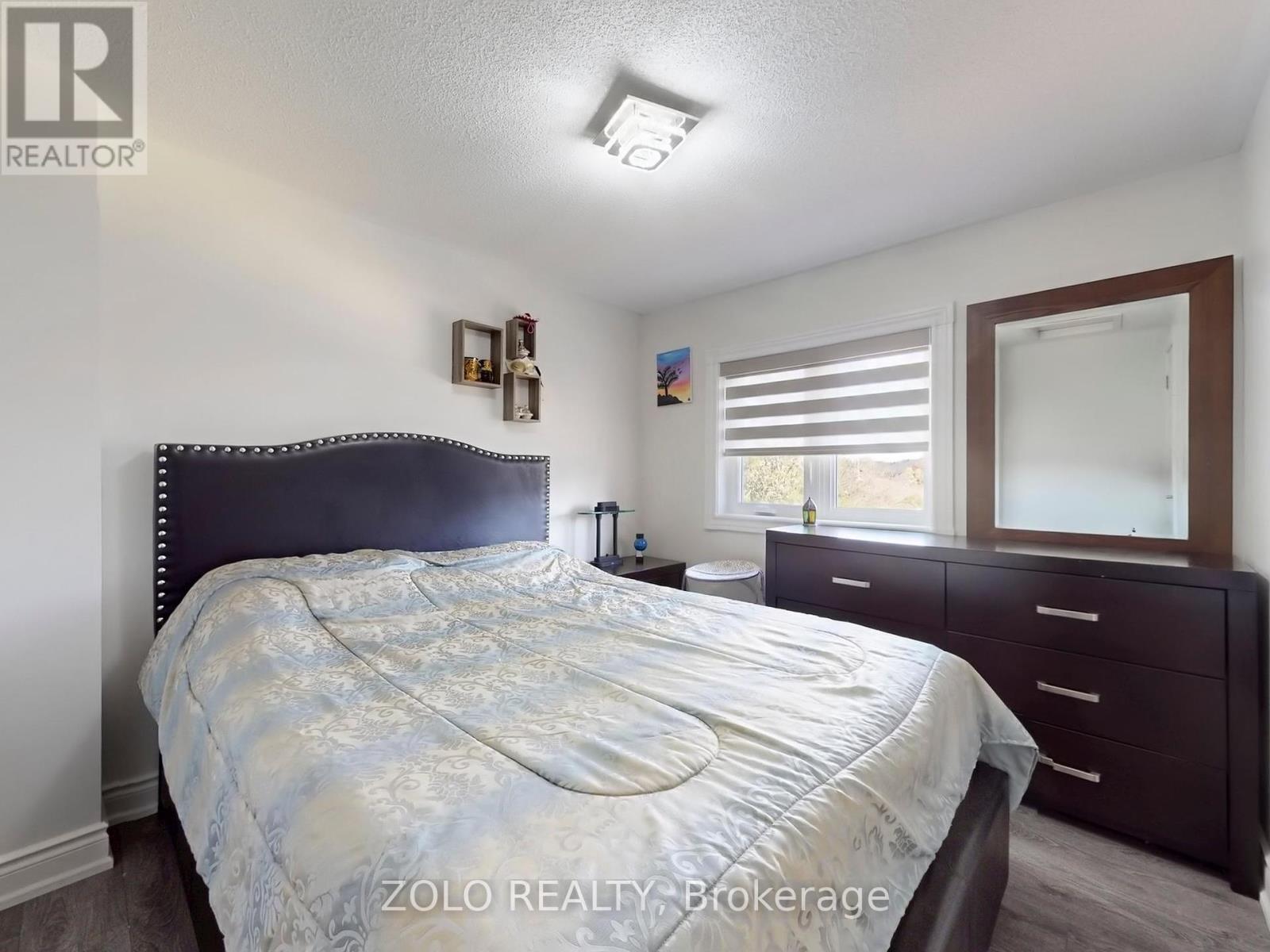 69 Lion's Gate Boulevard, Barrie, Ontario  L4M 7E4 - Photo 23 - S12452344
