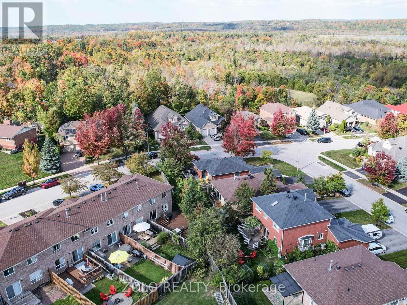 69 Lion's Gate Boulevard, Barrie, Ontario  L4M 7E4 - Photo 45 - S12452344