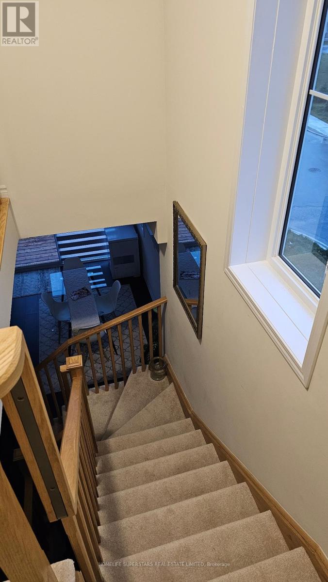 189 Village Gate Drive, Wasaga Beach, Ontario  L9Z 0K2 - Photo 15 - S12452346