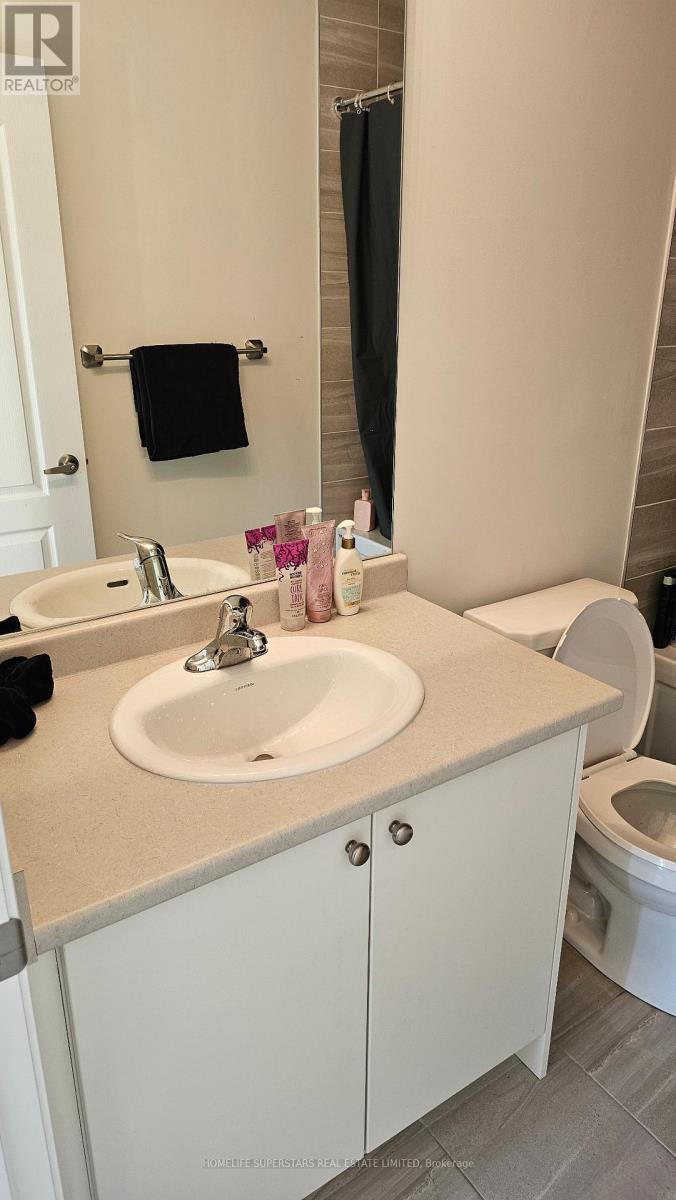 189 Village Gate Drive, Wasaga Beach, Ontario  L9Z 0K2 - Photo 8 - S12452346