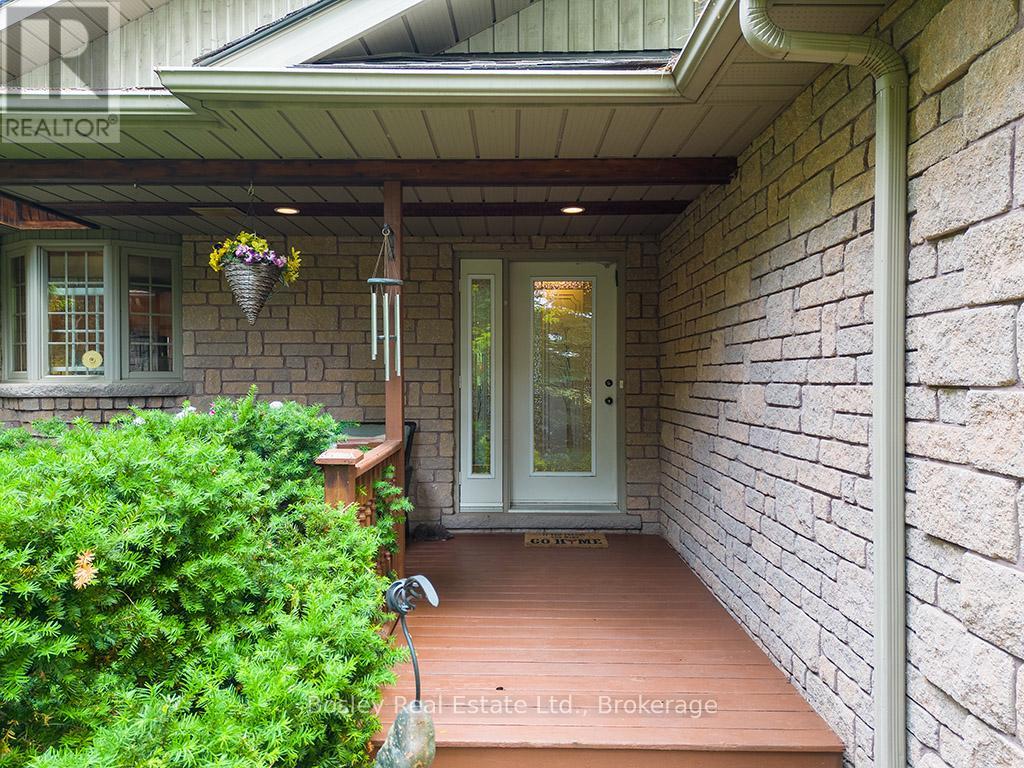 7496 Nottawasaga  36/37 Side Road E, Clearview, Ontario  L9Y 3Z1 - Photo 8 - S12452388