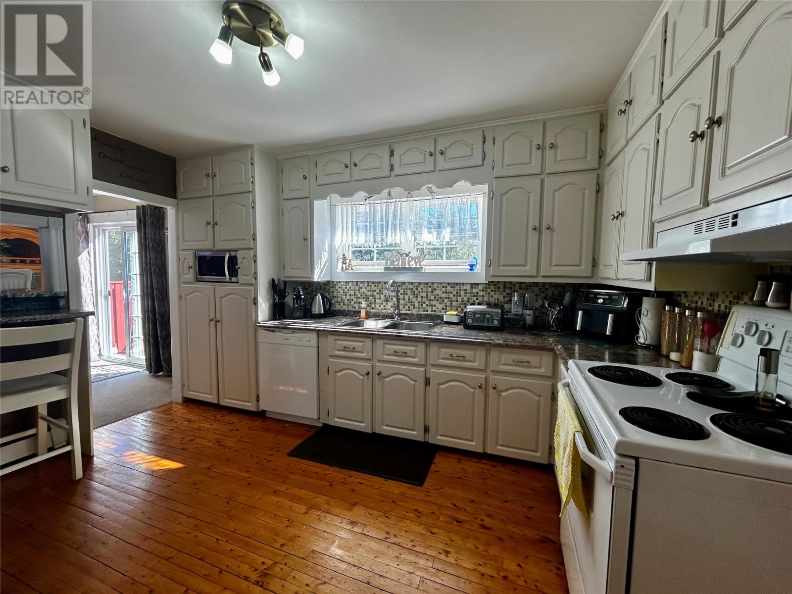 4 Warehams Road, Corner Brook, Newfoundland & Labrador  A2H 7R3 - Photo 4 - 1290742