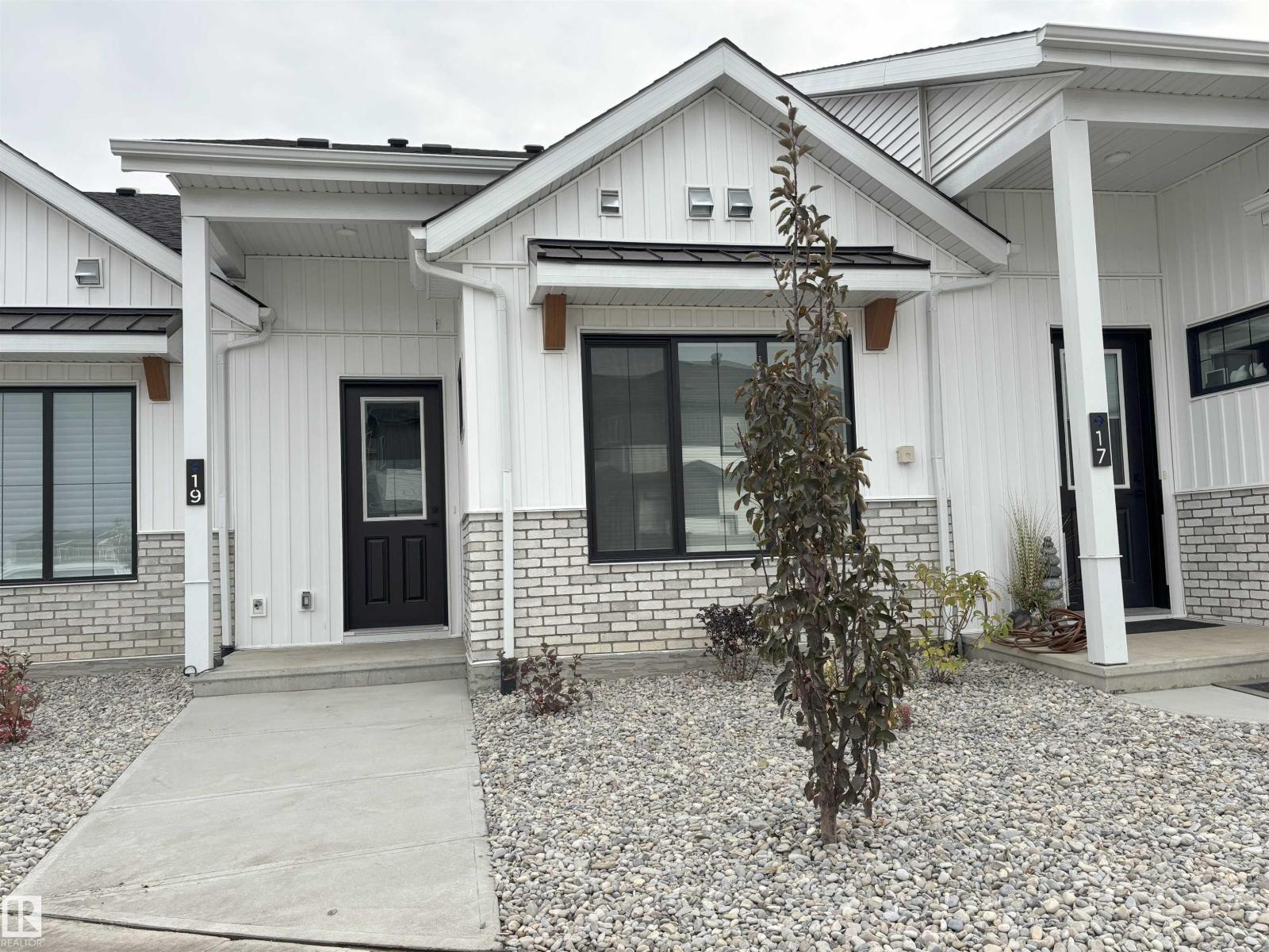 19 Deer Meadow Cr, Fort Saskatchewan, Alberta  T8L 1Z4 - Photo 1 - E4453848