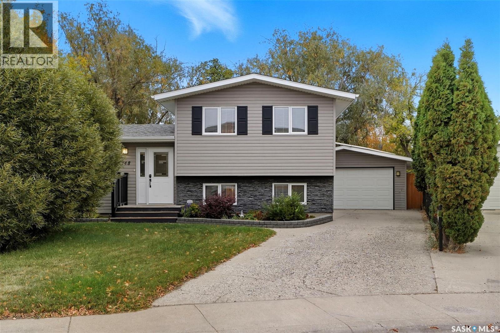 148 St Lawrence CRESCENT, Saskatoon, Saskatchewan