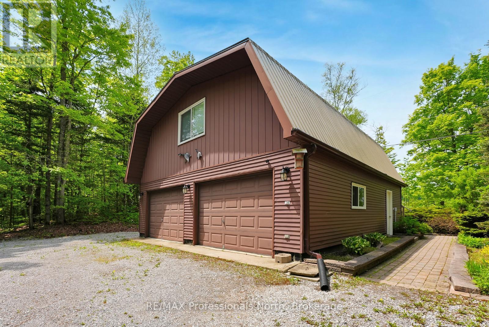 1943 Essonville Line, Highlands East (Monmouth), Ontario  K0L 2Y0 - Photo 46 - X12452390