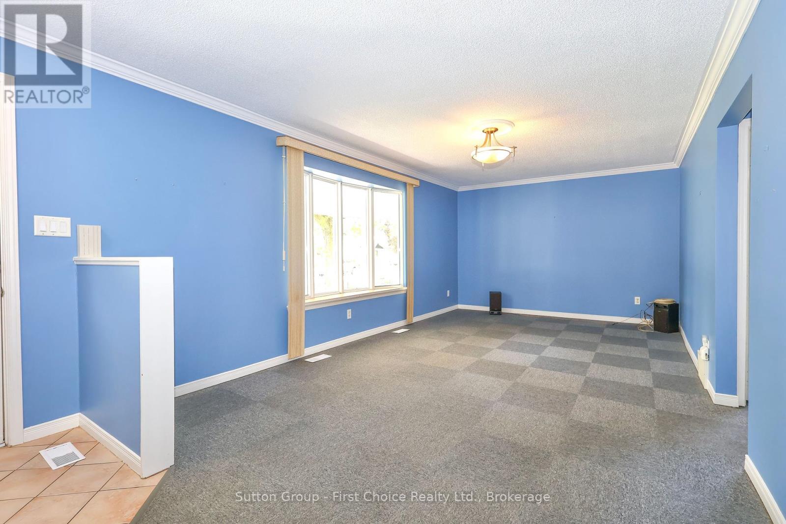 39 Portia Boulevard, Stratford, Ontario  N5A 4V6 - Photo 9 - X12452408