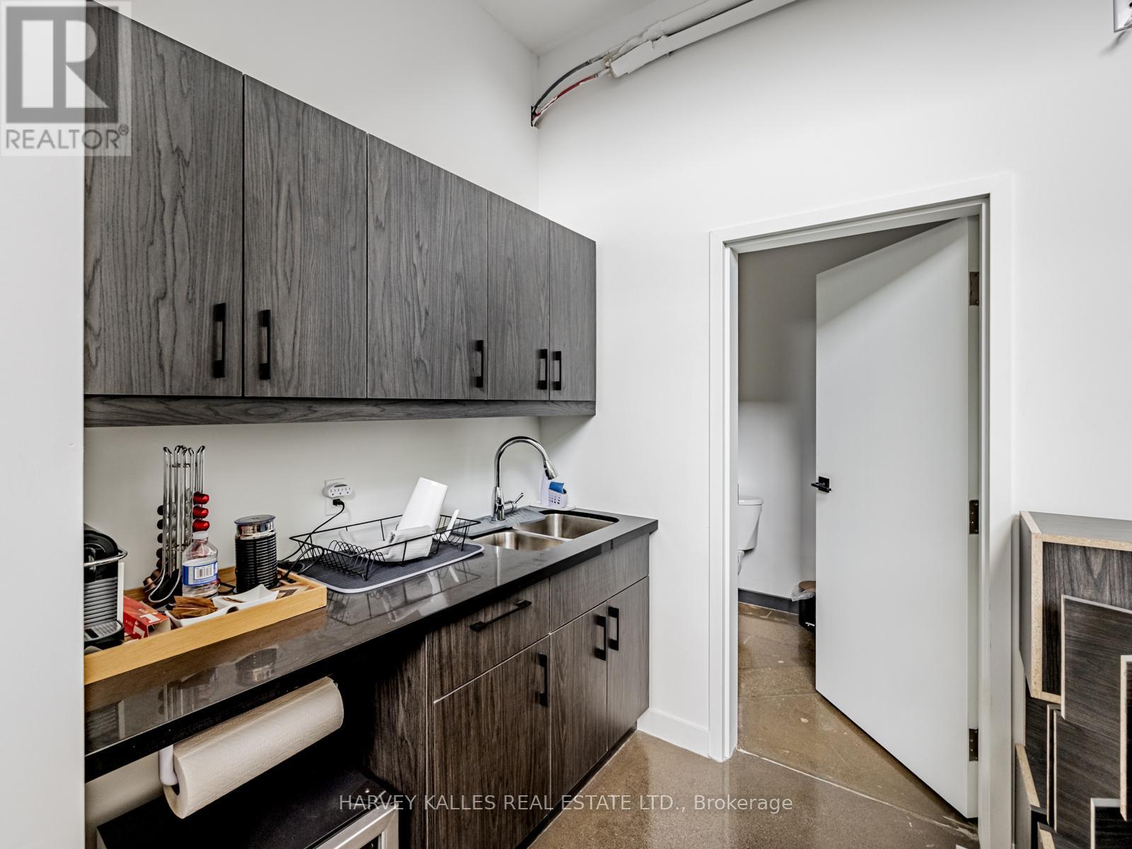 57 - 1215 Queensway E, Mississauga, Ontario  L4Y 0G4 - Photo 24 - W12452223