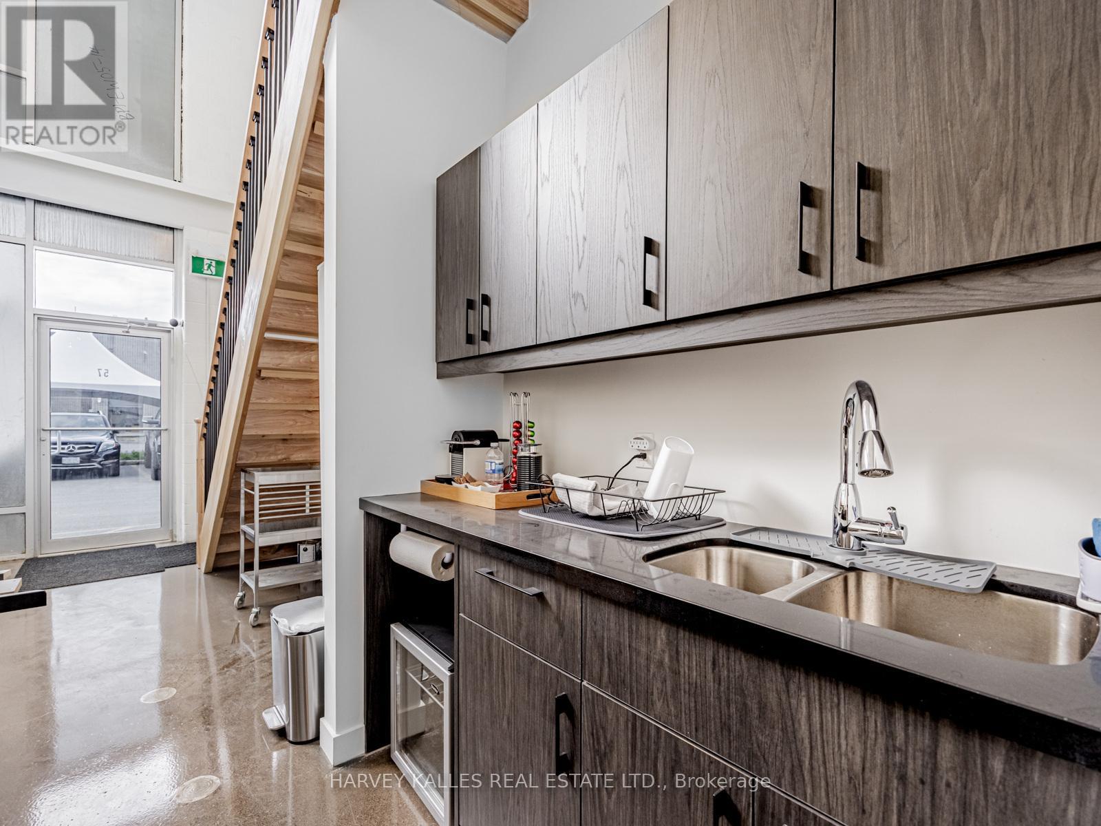 57 - 1215 Queensway E, Mississauga, Ontario  L4Y 0G4 - Photo 26 - W12452223