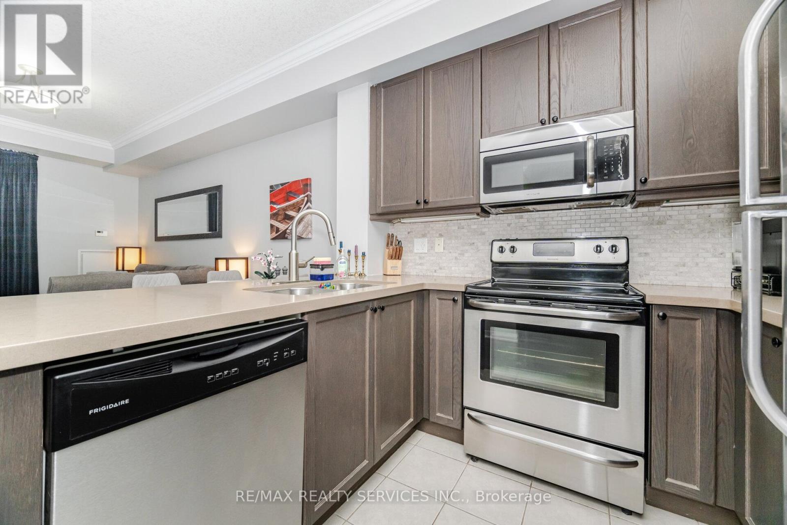 112 - 5317 Upper Middle Road, Burlington, Ontario  L7L 7B3 - Photo 9 - W12452228