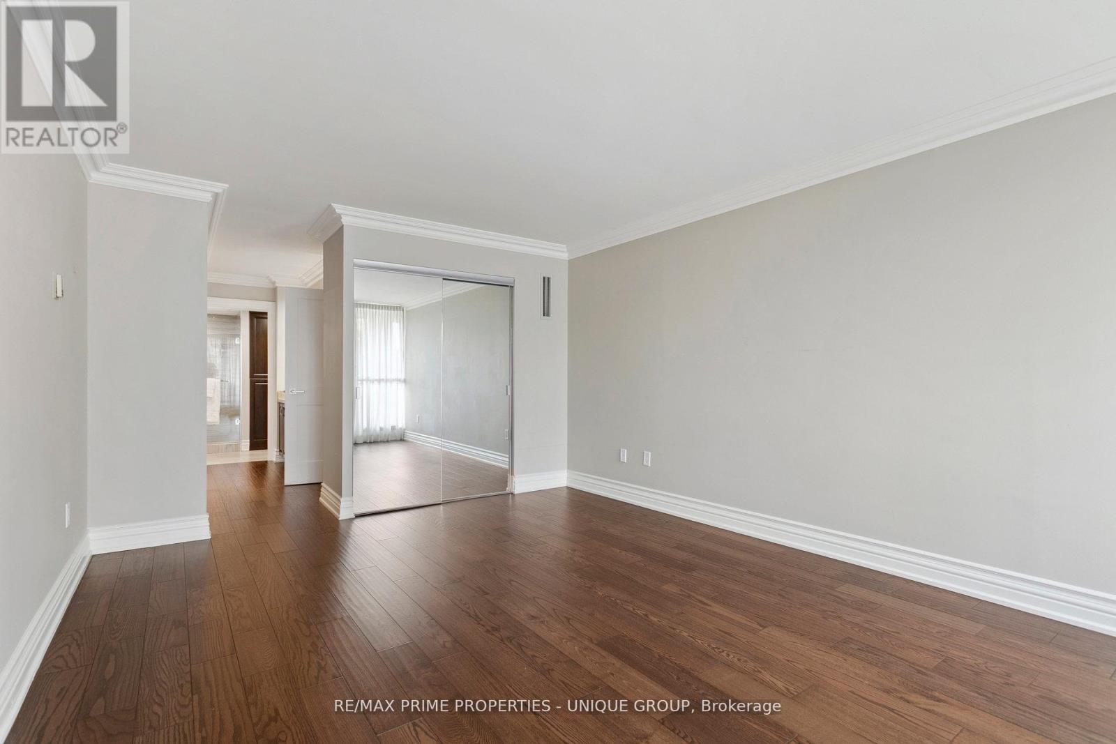 405 - 2010 Islington Avenue, Toronto, Ontario  M9P 3S8 - Photo 25 - W12452244
