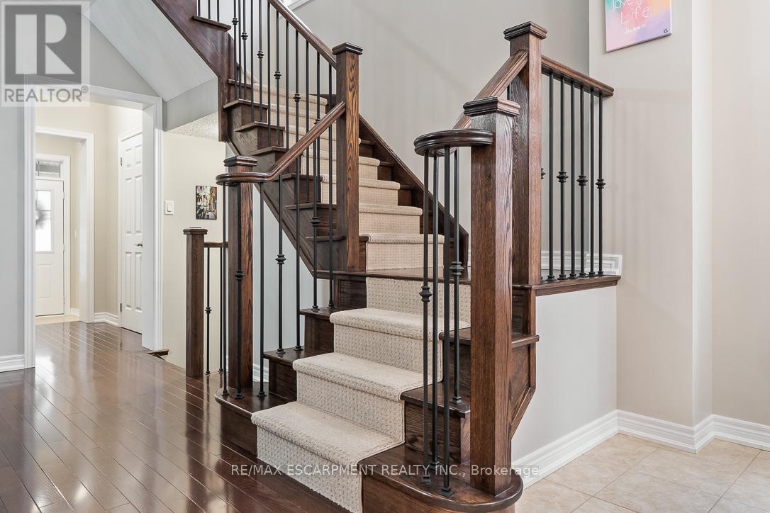 19 Maple Cider Street, Caledon, Ontario  L7C 4B4 - Photo 20 - W12452245