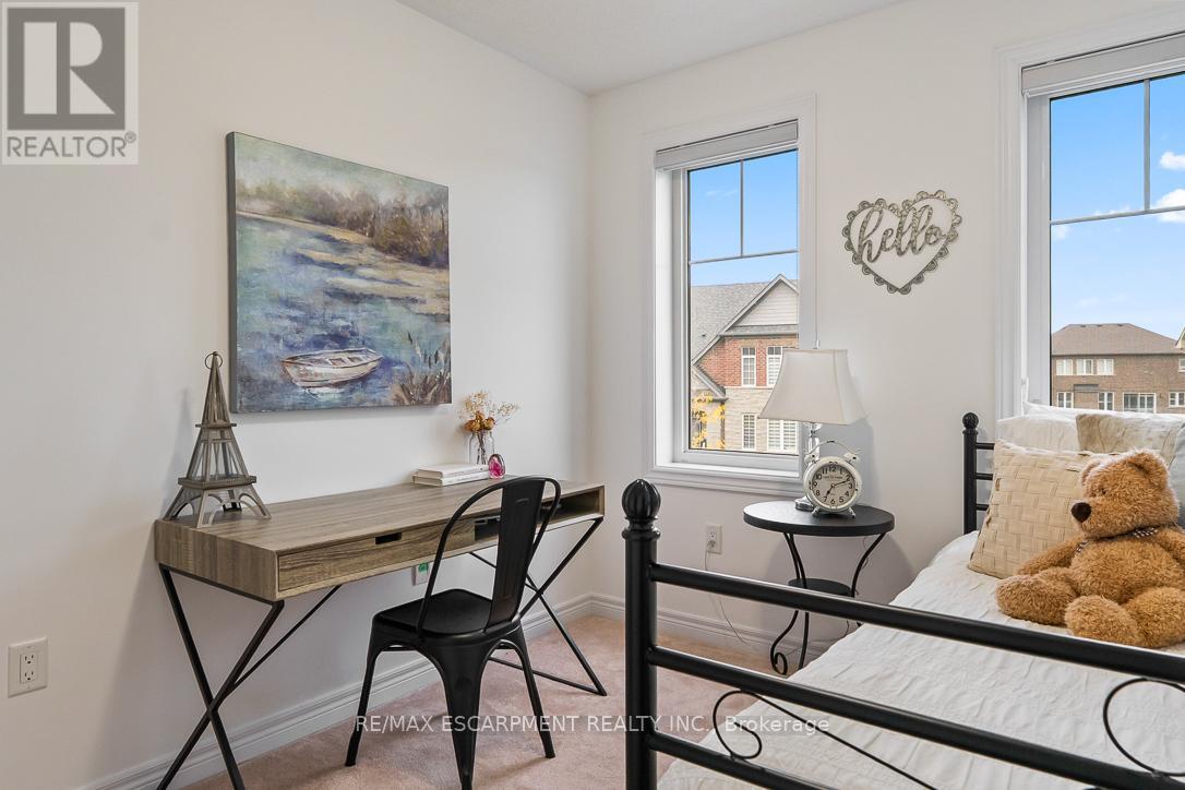 19 Maple Cider Street, Caledon, Ontario  L7C 4B4 - Photo 34 - W12452245