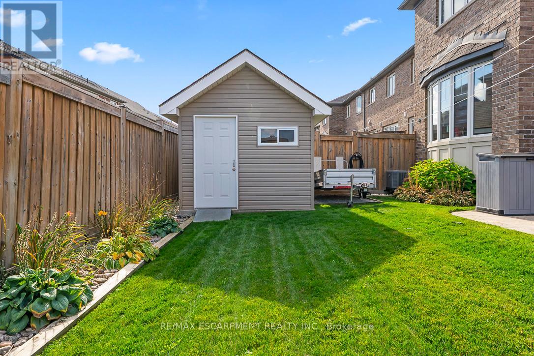 19 Maple Cider Street, Caledon, Ontario  L7C 4B4 - Photo 49 - W12452245