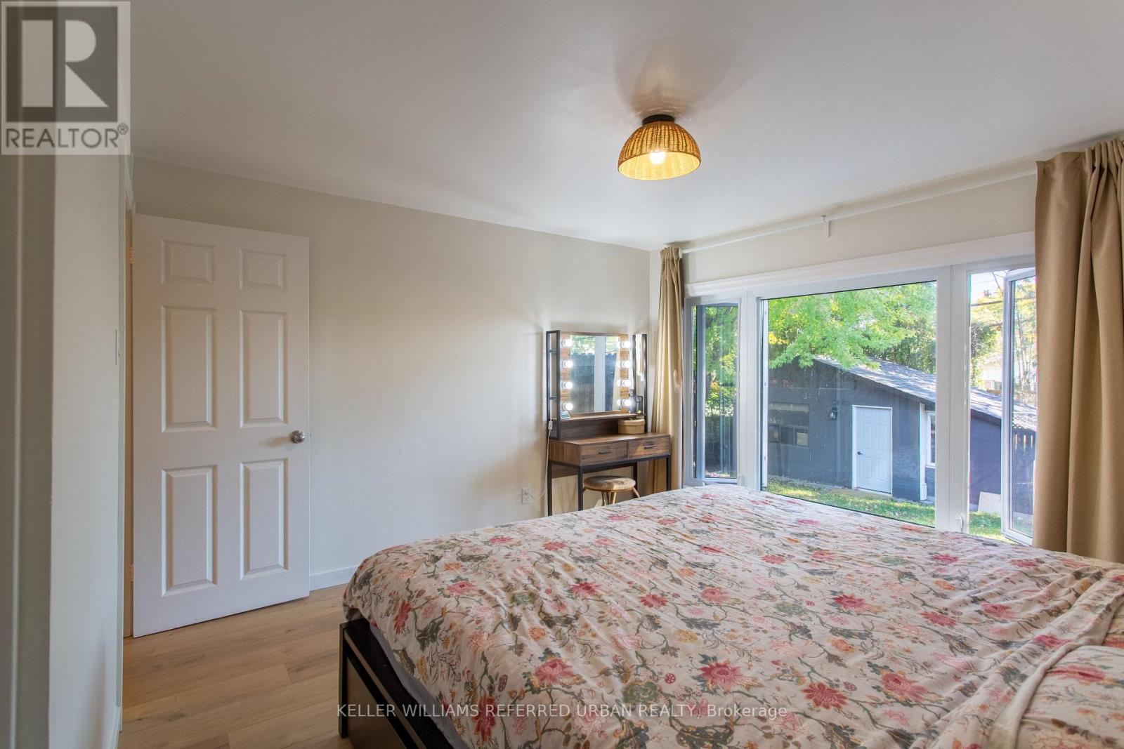 63 Fordwich Crescent, Toronto, Ontario  M9W 2T6 - Photo 17 - W12452247