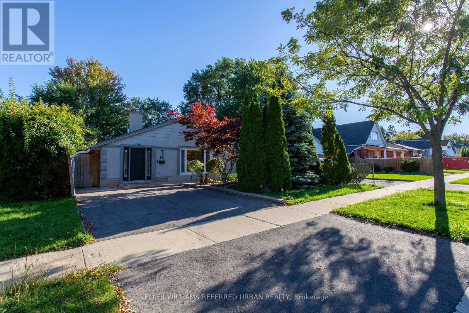 63 Fordwich Crescent, Toronto, Ontario  M9W 2T6 - Photo 2 - W12452247