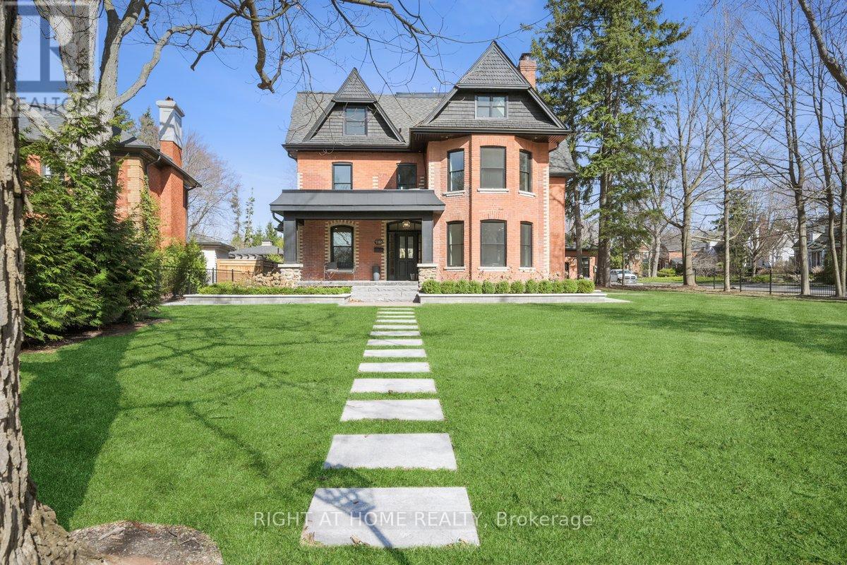2187 LAKESHORE ROAD, Burlington, Ontario