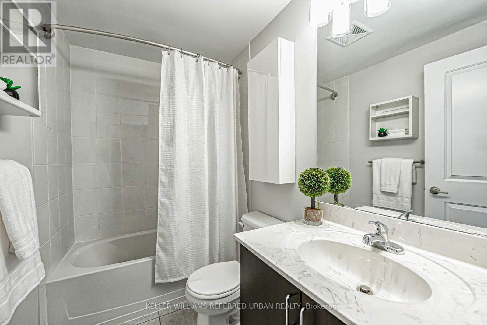 203 - 45 Sousa Mendes Street, Toronto, Ontario  M6P 0A7 - Photo 12 - W12452295