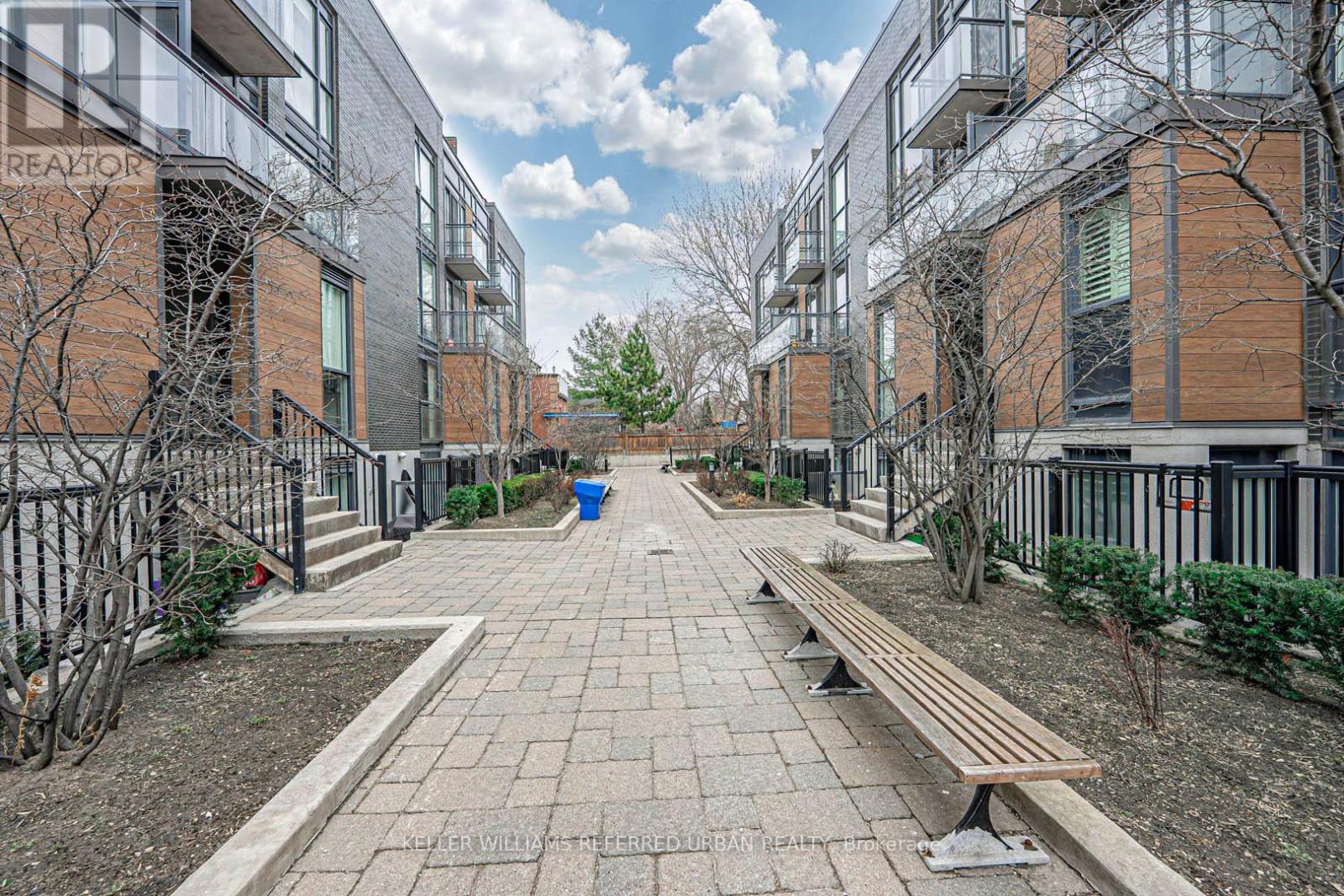 203 - 45 Sousa Mendes Street, Toronto, Ontario  M6P 0A7 - Photo 35 - W12452295