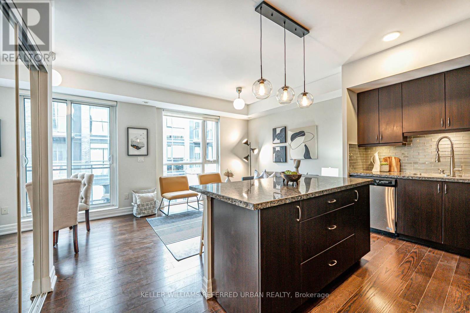 203 - 45 Sousa Mendes Street, Toronto, Ontario  M6P 0A7 - Photo 7 - W12452295
