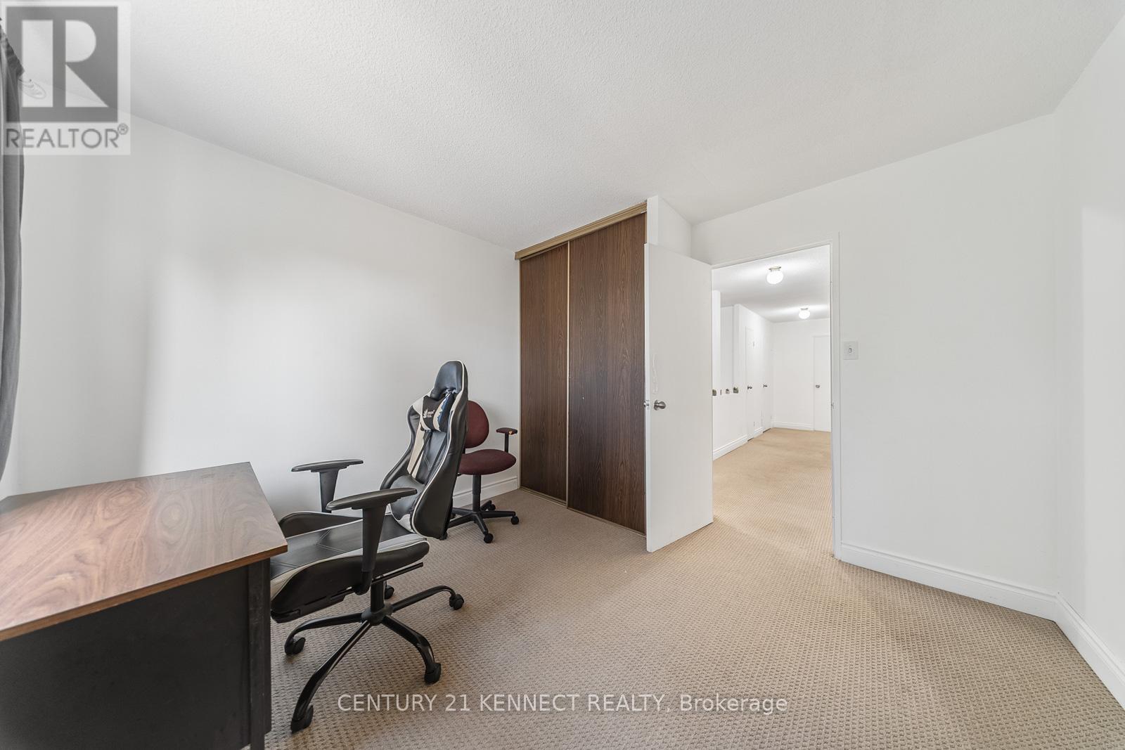 71 - 1030 Falgarwood Drive, Oakville, Ontario  L6H 2P5 - Photo 17 - W12452299