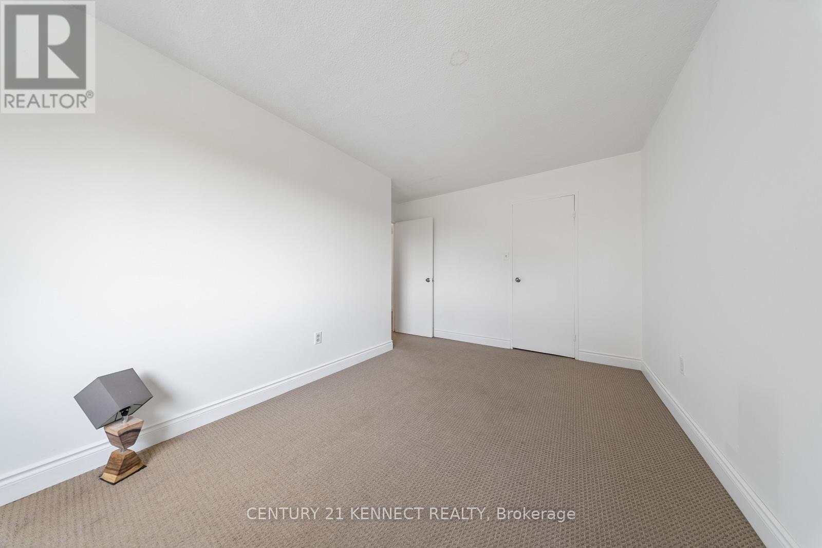 71 - 1030 Falgarwood Drive, Oakville, Ontario  L6H 2P5 - Photo 19 - W12452299