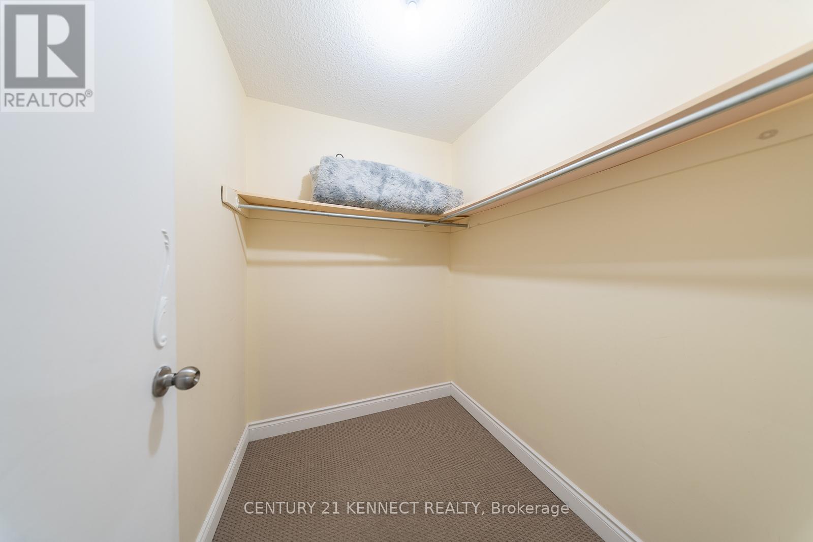 71 - 1030 Falgarwood Drive, Oakville, Ontario  L6H 2P5 - Photo 24 - W12452299