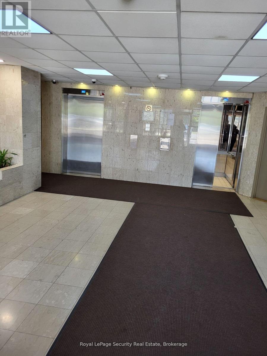 605 - 2470 Eglinton Avenue W, Toronto, Ontario  M6M 5E7 - Photo 3 - W12452318
