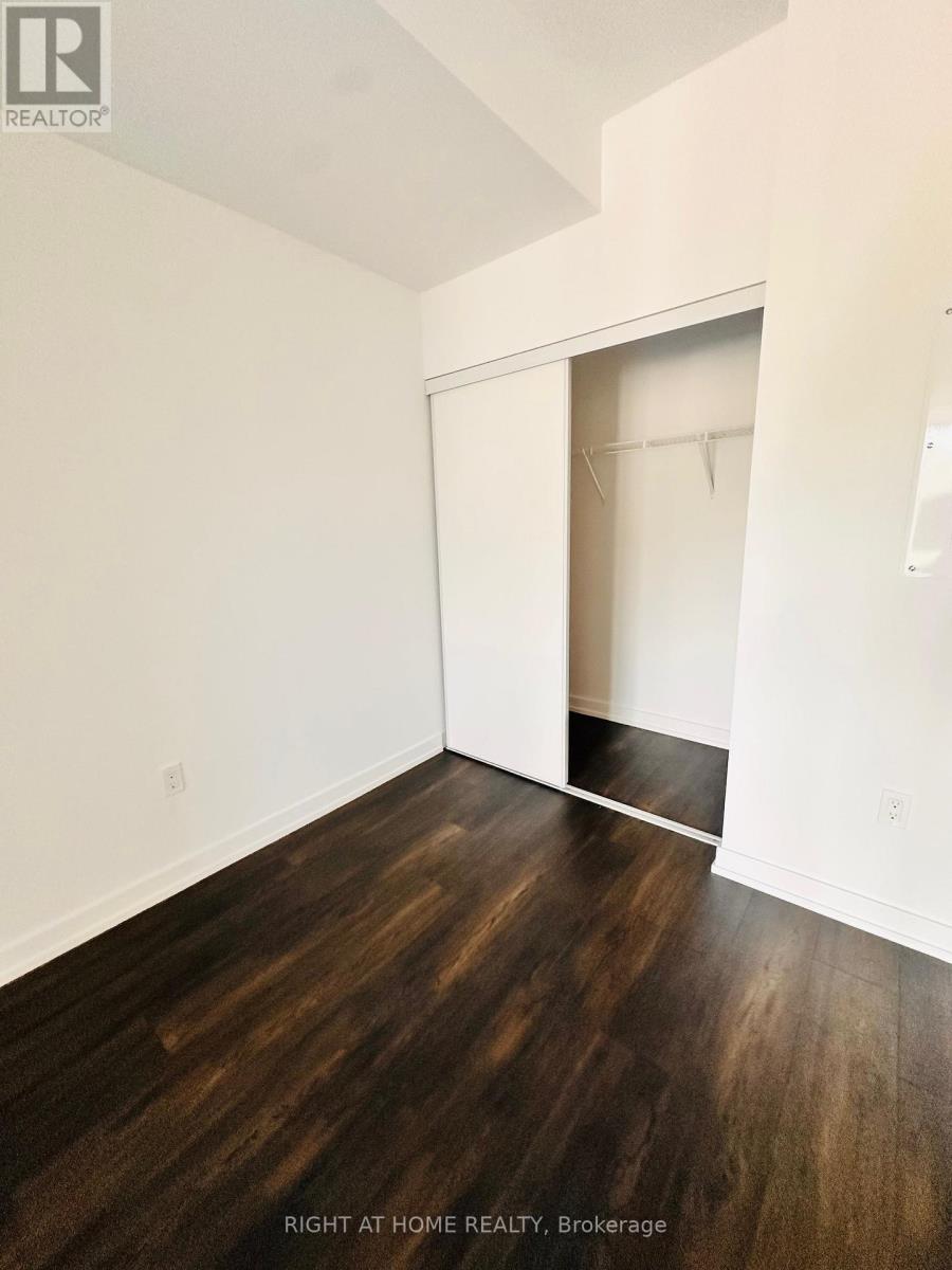 327 - 801 The Queensway, Toronto, Ontario  M8Z 1N4 - Photo 4 - W12452341