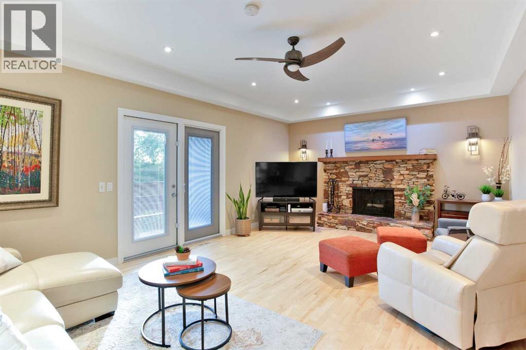 39 Canova Close Sw, Calgary, Alberta  T2W 3P7 - Photo 14 - A2262532