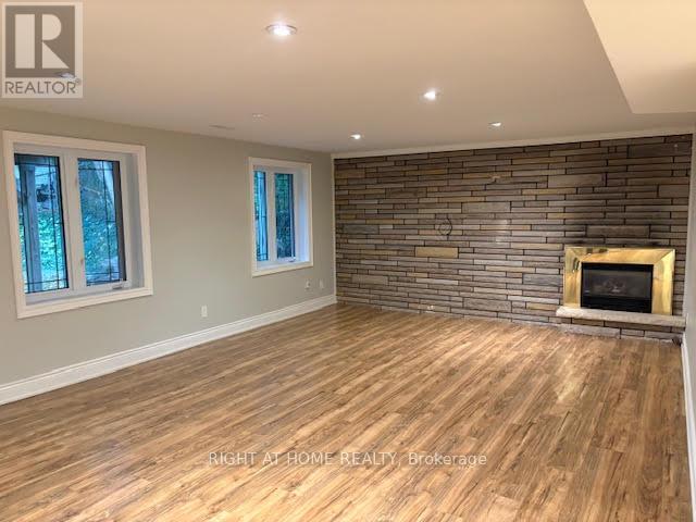 Lower Level - 8 Delair Crescent, Markham, Ontario  L3T 2M4 - Photo 4 - N12356943