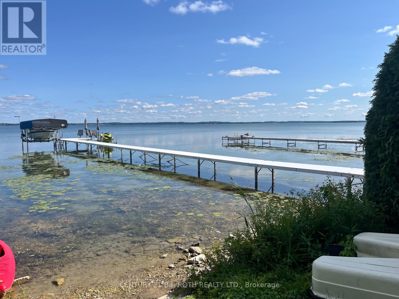 414 Limerick Street, Innisfil, Ontario  L0L 1K0 - Photo 6 - N12452052