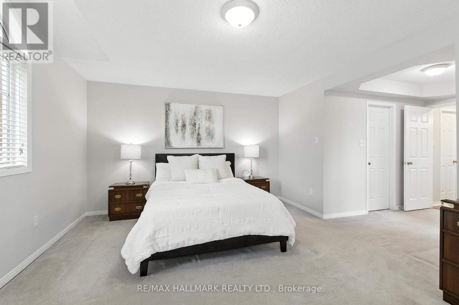 3288 Equestrian Crescent, Mississauga, Ontario  L5M 6T1 - Photo 23 - W12424340